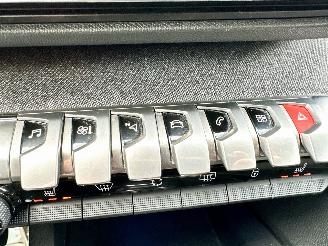 Peugeot 3008 1.2T PureTech 131pk aut + f1 Première - virtual - line + side assist - clima - cruise - pdc v+a - privacy glass picture 37