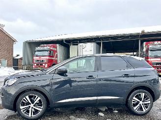 Avarii autoturisme Peugeot 3008 1.2T PureTech 131pk aut + f1 Première 2017/12
