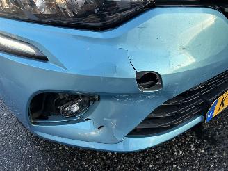 Renault Clio 1.6 E-Tech Hybrid 8-traps aut 140 Intens - nap - 360cam - keyless - navi - front + line + side + park assist - virtual picture 14