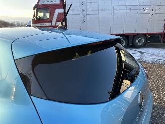 Renault Clio 1.6 E-Tech Hybrid 8-traps aut 140 Intens - nap - 360cam - keyless - navi - front + line + side + park assist - virtual picture 101