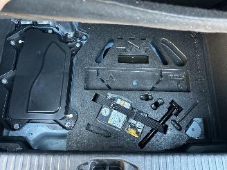 Renault Clio 1.6 E-Tech Hybrid 8-traps aut 140 Intens - nap - 360cam - keyless - navi - front + line + side + park assist - virtual picture 64