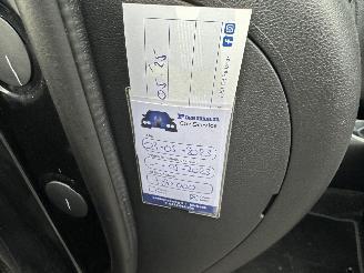 Nissan Micra 1.2i 80pk Connect Edition 5drs - navi - clima - cruise - pdc v+a - licht + regensensor - gebruikerssporen picture 33