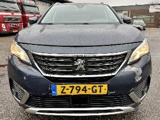 Peugeot 5008 1.2T 131pk 6-traps aut + F1 Crossway 7Pers - navi - leer - virtual - camera v+a - line + side assist - 50dkm picture 3