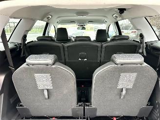 Peugeot 5008 1.2T 131pk 6-traps aut + F1 Crossway 7Pers - navi - leer - virtual - camera v+a - line + side assist - 50dkm picture 87