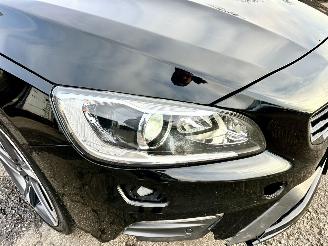 Volvo V-60 2.4 D5 Hybrid aut AWD R-Design - schuifdak - leer - nav - cam - front + line + side assist - harman/kardon picture 15