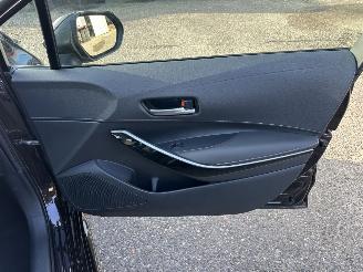 Toyota Corolla Touring sports 1.8 Hybrid aut Dynamic - nap - keyless - navi - cam - trekh - front + line assist - pdc v+a picture 42