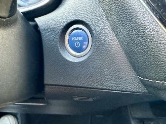 Toyota Corolla Touring sports 1.8 Hybrid aut Dynamic - nap - keyless - navi - cam - trekh - front + line assist - pdc v+a picture 32