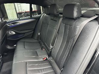 BMW 5-serie 540i 340pk aut + f1 High Exe M-Sport - schuifdak - hud - softclose - b&w - 360cam - stoelvent - stuurverw picture 83