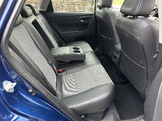 Toyota Auris Touring Sports 1.8 Hybrid 123pk aut pano - nap - navi - camera - keyless - front + park + line assist - pdc v+a picture 24