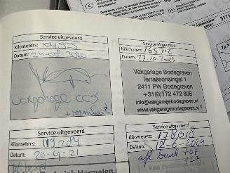 Toyota Auris Touring Sports 1.8 Hybrid 123pk aut pano - nap - navi - camera - keyless - front + park + line assist - pdc v+a picture 107