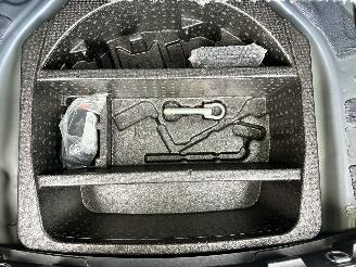 Toyota Auris Touring Sports 1.8 Hybrid 123pk aut pano - nap - navi - camera - keyless - front + park + line assist - pdc v+a picture 57