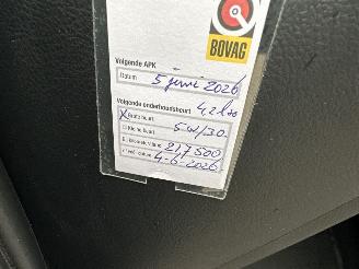 Toyota Auris Touring Sports 1.8 Hybrid 123pk aut pano - nap - navi - camera - keyless - front + park + line assist - pdc v+a picture 43