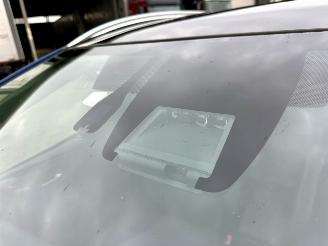 Toyota Auris Touring Sports 1.8 Hybrid 123pk aut pano - nap - navi - camera - keyless - front + park + line assist - pdc v+a picture 9