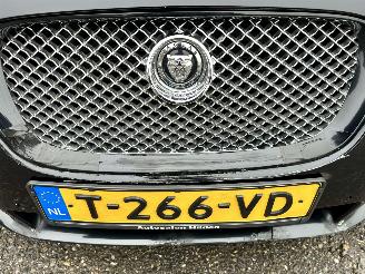 Jaguar XF 3.0 V6 238pk aut + f1 Prem Luxury - schuifdak - leer - nav - cam - elektr rollo - B&W - stoelvent - stuurverw picture 16