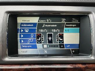 Jaguar XF 3.0 V6 238pk aut + f1 Prem Luxury - schuifdak - leer - nav - cam - elektr rollo - B&W - stoelvent - stuurverw picture 21