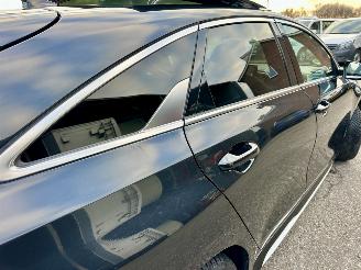 Kia Proceed 1.4 T-GDI 140pk 7-Traps aut GT-Line - nap - pano - front + line assist - stuur + stoelverw - cam - navi - keyless picture 94