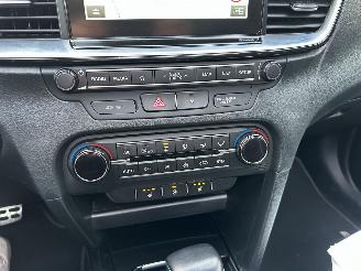 Kia Proceed 1.4 T-GDI 140pk 7-Traps aut GT-Line - nap - pano - front + line assist - stuur + stoelverw - cam - navi - keyless picture 34