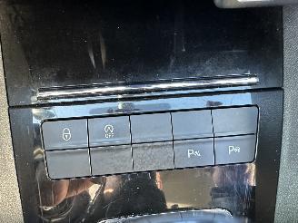 Skoda Octavia 1.5 TSI 150pk 7-Traps aut Greentech Style - nap - navi - carplay - keyless entry - pdc v+a + park assist picture 19