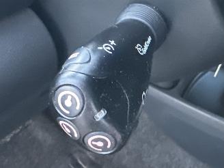 Toyota Yaris 1.3 VVTi MMT Automaat Luna 5drs - nap - clima - cruise - lmv + all season - elektr ram - cv op afstandbed picture 18