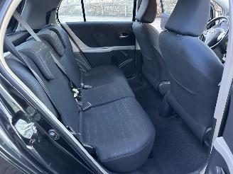 Toyota Yaris 1.3 VVTi MMT Automaat Luna 5drs - nap - clima - cruise - lmv + all season - elektr ram - cv op afstandbed picture 23