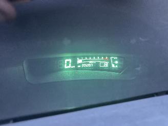 Toyota Yaris 1.3 VVTi MMT Automaat Luna 5drs - nap - clima - cruise - lmv + all season - elektr ram - cv op afstandbed picture 37