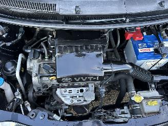 Toyota Yaris 1.3 VVTi MMT Automaat Luna 5drs - nap - clima - cruise - lmv + all season - elektr ram - cv op afstandbed picture 71