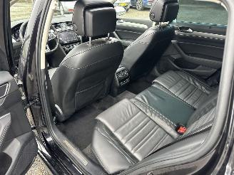 Volkswagen Passat 2.0 Bi-TDI 4Motion 239pk aut R-Line - pano - 360cam - massage - leer - virtual - keyless - front + line + side assist picture 94