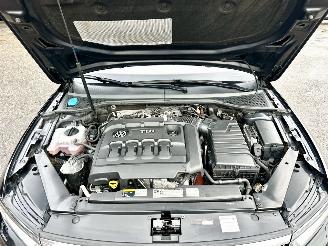 Volkswagen Passat 2.0 Bi-TDI 4Motion 239pk aut R-Line - pano - 360cam - massage - leer - virtual - keyless - front + line + side assist picture 100
