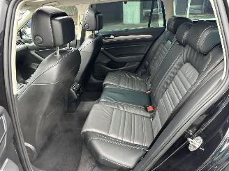Volkswagen Passat 2.0 Bi-TDI 4Motion 239pk aut R-Line - pano - 360cam - massage - leer - virtual - keyless - front + line + side assist picture 96