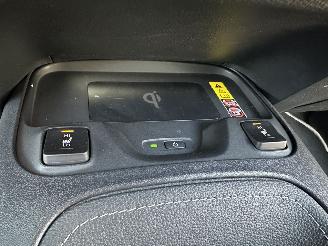 Toyota Corolla Touring sports hybrid 140 aut executive pano - virtual - jbl - hud - keyless entry + start - front + line + side assist picture 17