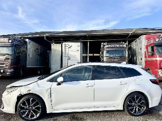 Coche accidentado Toyota Corolla Touring sports hybrid 140 aut executive pano - virtual - jbl - hud - keyless entry + start - front + line + side assist 2024/2