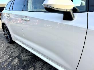 Toyota Corolla Touring sports hybrid 140 aut executive pano - virtual - jbl - hud - keyless entry + start - front + line + side assist picture 101