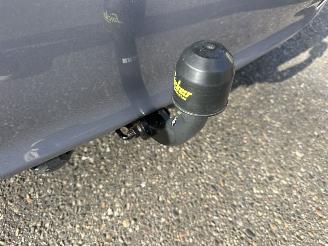 Toyota Verso 1.6 VVT-i 132pk 6-bak Comfort 7Pers - airco - 4x elektr ramen - radio cd + aux - trekh - 4x all season picture 9