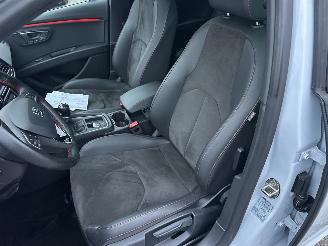 Seat Leon 1.5 TSI 131pk FR Ult Ed - pano - 78dkm - facelift - virtual - front assist - sfeerverl - pdc v+a - alarm - nardo grey picture 20