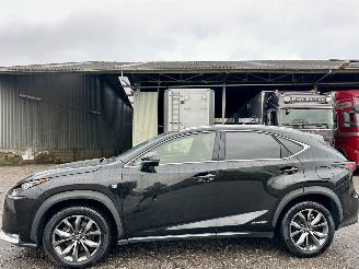 Damaged car Lexus NX 300h 2.5 Hybrid aut + f1 AWD F-Sport Line - schuifdak - front + line assist - head up - elektr stuur + klep 2015/11