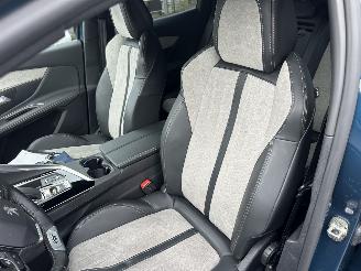 Peugeot 3008 1.6 Hybrid 225 aut + f1 GT-Line - nap - 1e eig - virtual - navi - camera - keyless - front + line + side assist picture 19