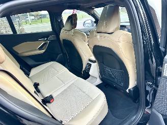 BMW iX2 eDrive20 67kWh 204pk aut M-Sport - nap - pano - 1e eig - 20 inch - harman/kardon - widescreen picture 72
