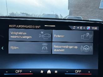 BMW iX2 eDrive20 67kWh 204pk aut M-Sport - nap - pano - 1e eig - 20 inch - harman/kardon - widescreen picture 43