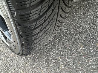 BMW iX2 eDrive20 67kWh 204pk aut M-Sport - nap - pano - 1e eig - 20 inch - harman/kardon - widescreen picture 90