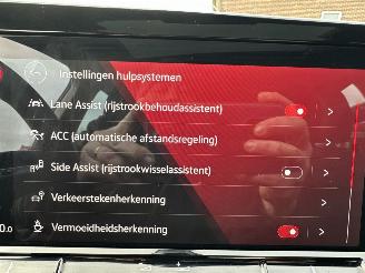 Volkswagen Golf 1.5 eTSI 162pk aut + f1 Style - nap - pano - virtual - massage - front + line + side + park assist - virtual picture 33