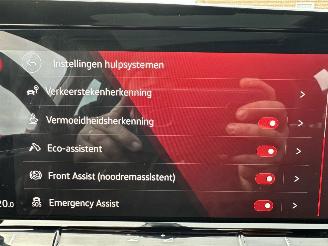 Volkswagen Golf 1.5 eTSI 162pk aut + f1 Style - nap - pano - virtual - massage - front + line + side + park assist - virtual picture 32