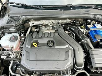 Volkswagen Golf 1.5 eTSI 162pk aut + f1 Style - nap - pano - virtual - massage - front + line + side + park assist - virtual picture 76