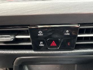 Volkswagen Golf 1.5 eTSI 162pk aut + f1 Style - nap - pano - virtual - massage - front + line + side + park assist - virtual picture 35