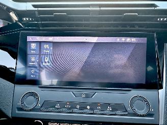 Peugeot 308 1.6 Plug-in Hybrid 191pk aut + f1 Active Pack Bus - nap - 1e eig - clima - cruise - carplay - pdc - line assist picture 46
