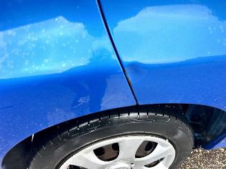 Peugeot 107 1.0-12V 68pk Urban Move - nap - airco - elektr ramen - nw apk t/m 01-2027 - toerenteller - rijdt goed picture 9