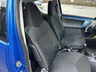 Peugeot 107 1.0-12V 68pk Urban Move - nap - airco - elektr ramen - nw apk t/m 01-2027 - toerenteller - rijdt goed picture 34