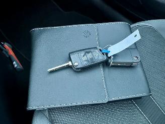 Volkswagen Polo 1.0 TSI 95pk Highline 5drs - nap - pano - virtual - acc - front assist - sfeerverl - sportonderstel picture 51