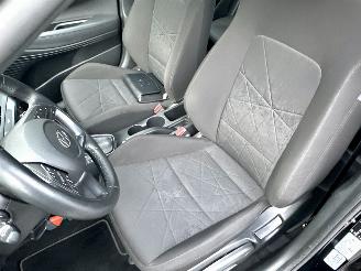 Hyundai Bayon 1.0 T-GDI automaat Comf Smart Hybrid - nap - virtual - line assist - nav - camera - pdc - bleutooth tel lader picture 43