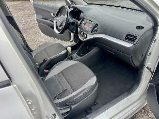 Kia Picanto 1.0 CVVT 69pk World Cup Ed 5drs - nap - airco - led - aux - usb - elektr pakket - lmv - privacy glass picture 22