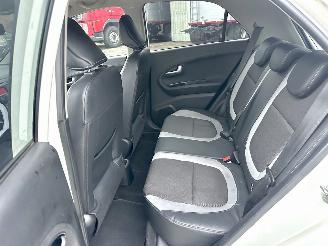 Kia Picanto 1.0 CVVT 69pk World Cup Ed 5drs - nap - airco - led - aux - usb - elektr pakket - lmv - privacy glass picture 23